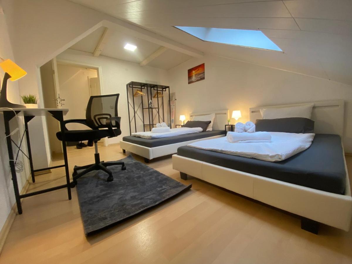 Deluxe Business Suite Mit Netflix Premium & Parkplatz, Zentral Zu Audi & Schwarz Gruppe With 2 Bedrooms Bad Friedrichshall Ngoại thất bức ảnh